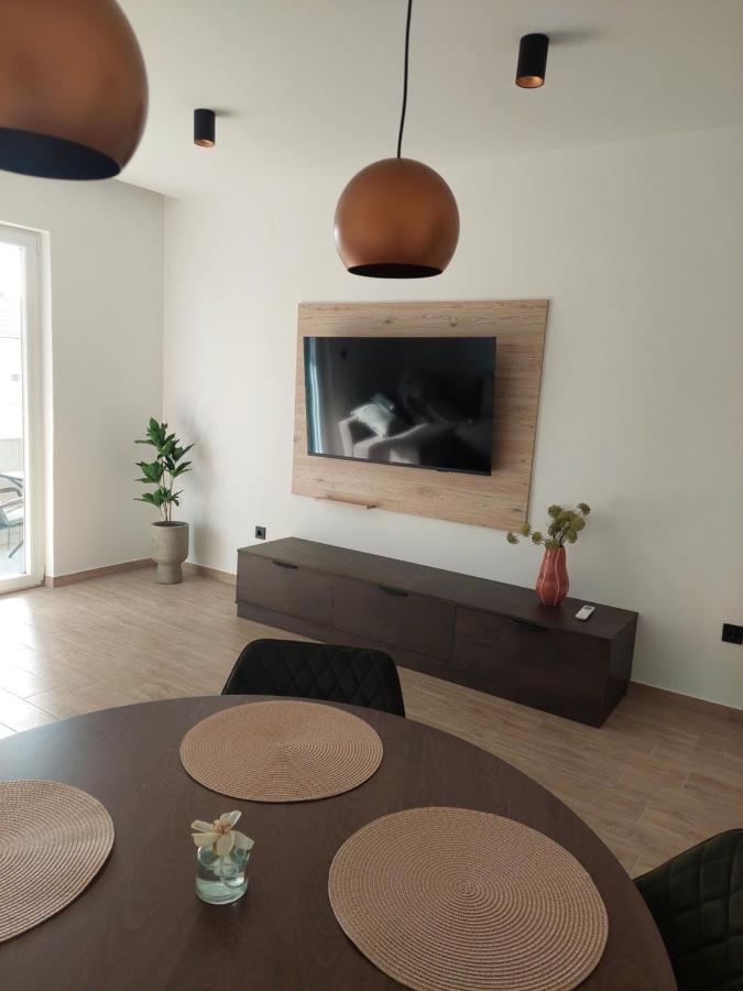 ביוגראד נה מורו Apartmani Diana מראה חיצוני תמונה