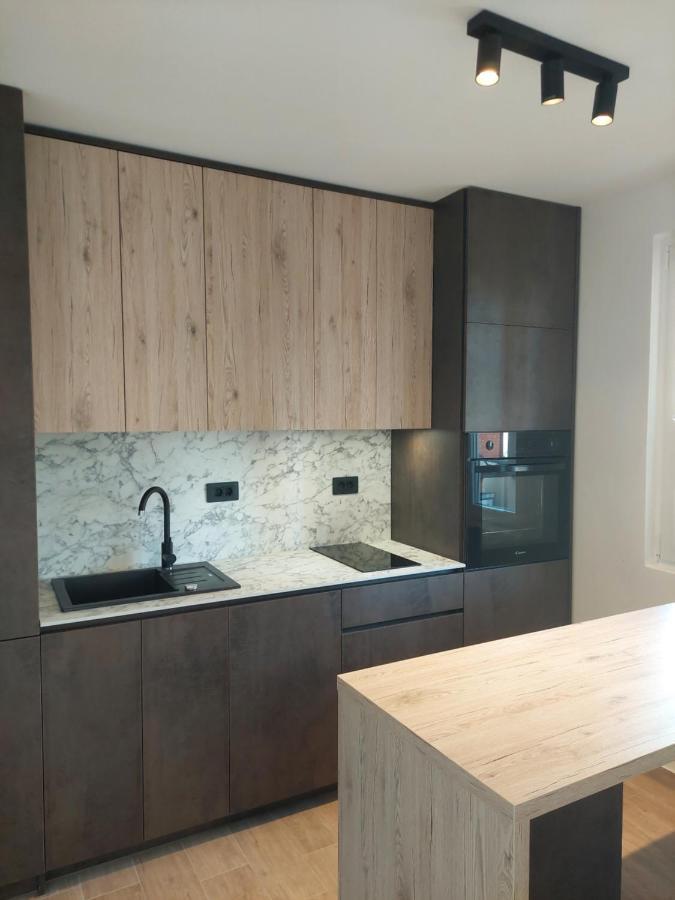 ביוגראד נה מורו Apartmani Diana מראה חיצוני תמונה